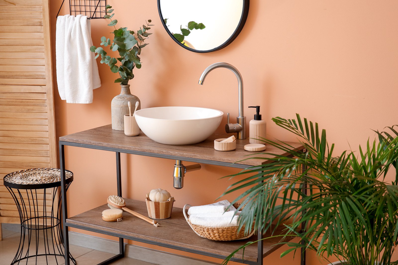 terakota i minimalizm w łazience