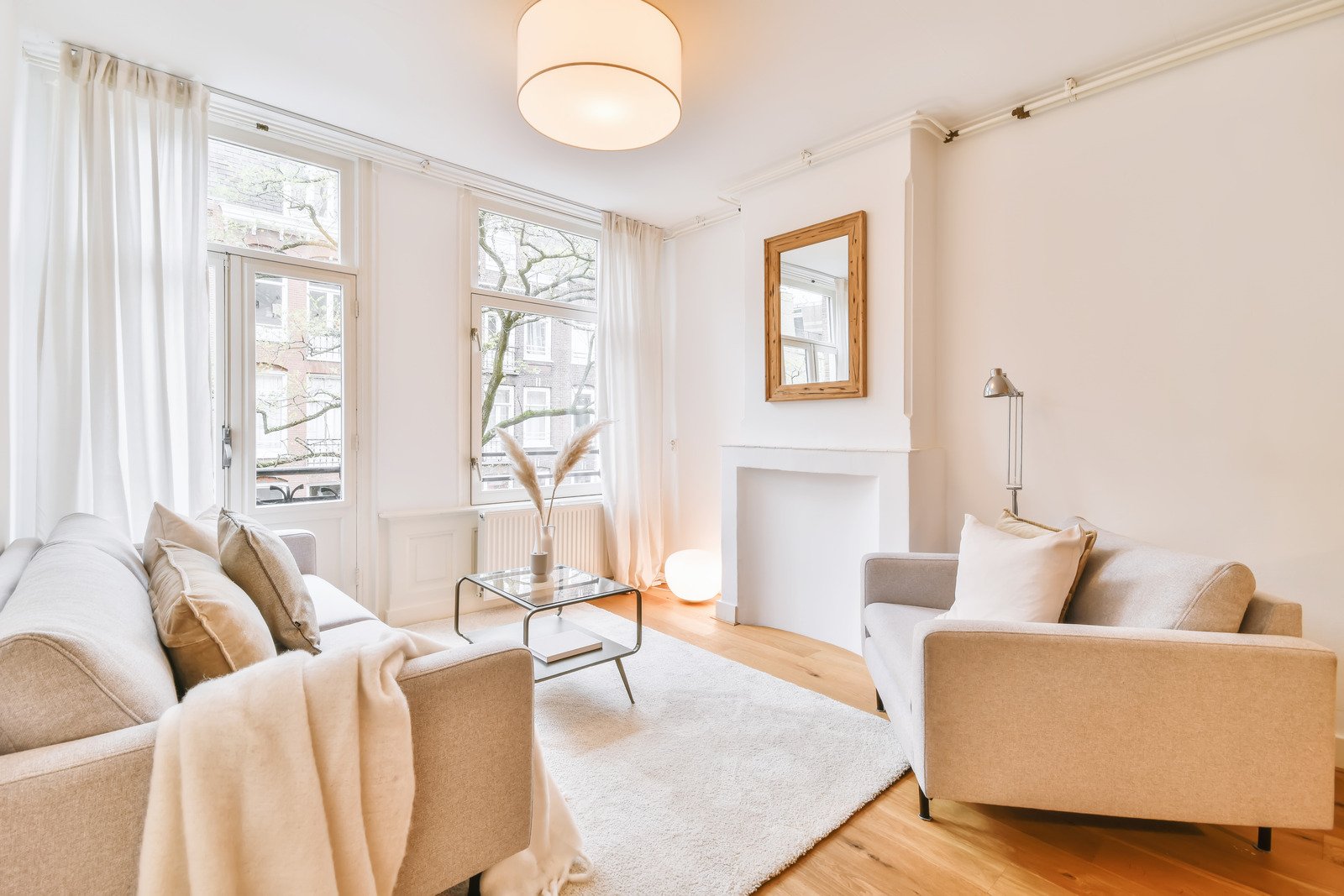 minimalistyczny salon w stylu skandynawskim